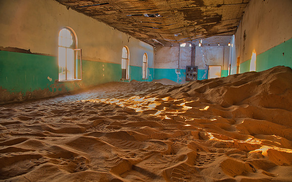 Kolmanskop Interior