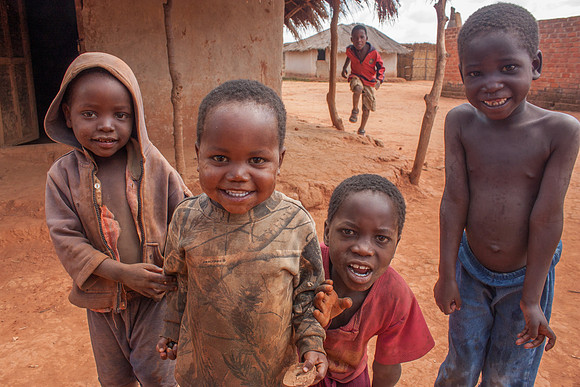 Kids at Ntoto